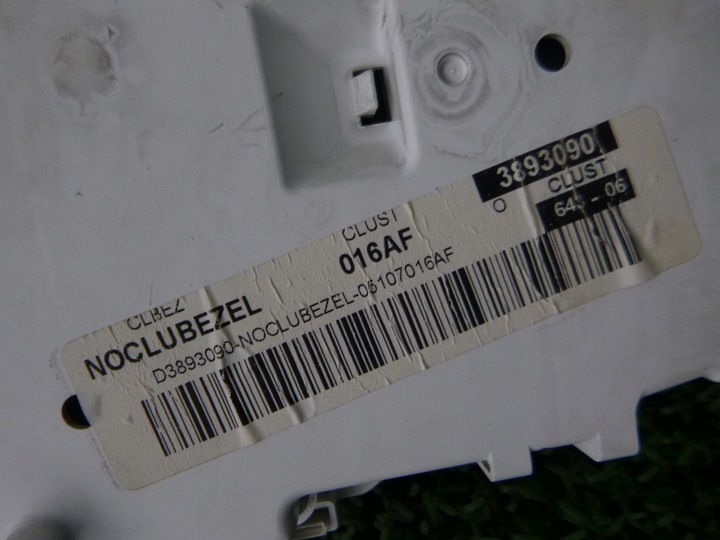 фото №6, Jeep compass 06-11 2.4 спидометр приборы 05107016af