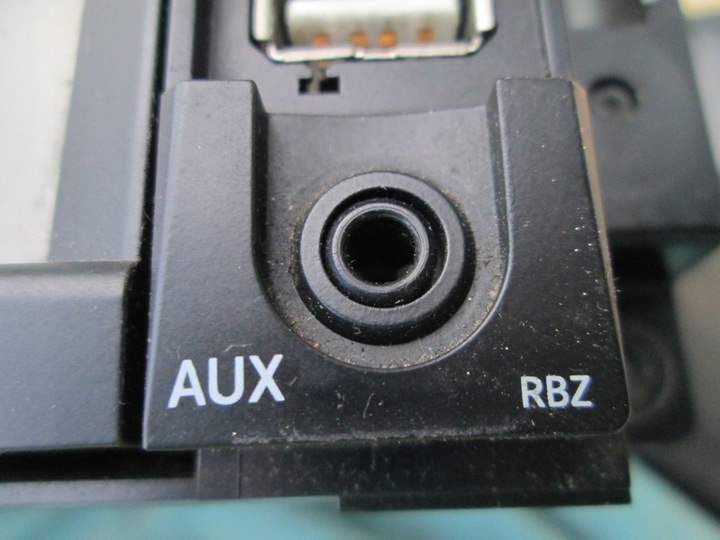 фото №10, Chrysler town country 11- радио mp3 sirius исправные rbz grand caravan dodge