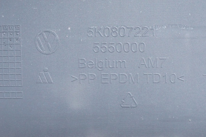 фото №13, Бампер переднее комплектный vw golf vi 08-12 5k0807221
