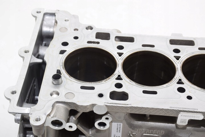 фото №9, Bmw g20 g21 g22 g23 блок двигуна b48b20b b48