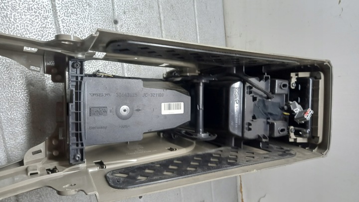 фото №13, Туннель средний volvo s60 30643625