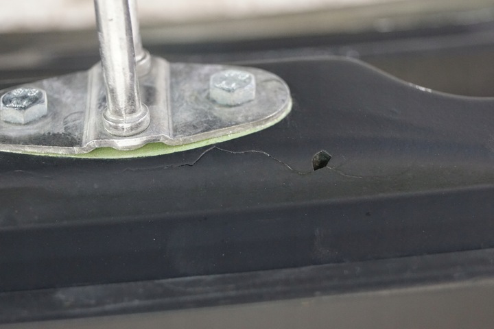 фото №13, Крышка двигателя спойлер porsche 911 997 gt3 laminat