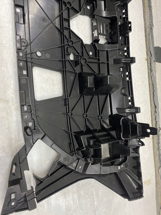 фото №6, Підсилювач решітка радіатора бампер перед audi q4 e-tron