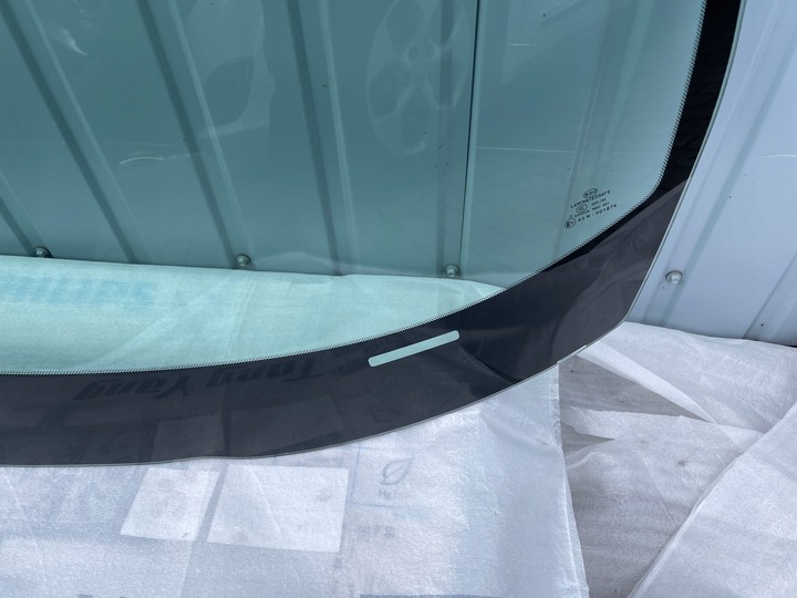 фото №3, Стекло передняя новая toyota soarer 2001-2010