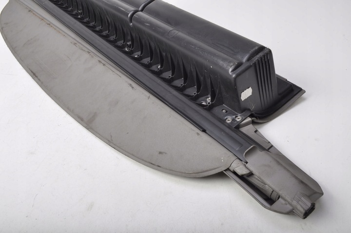 фото №6, Volvo v50 ролета зад задняя багажника 39874980