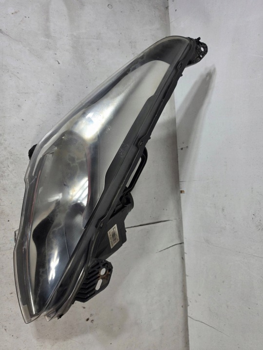 фото №8, Peugeot 5008 3008 i рестайлинг 13-16 правое перед правая передняя фара + led uk or