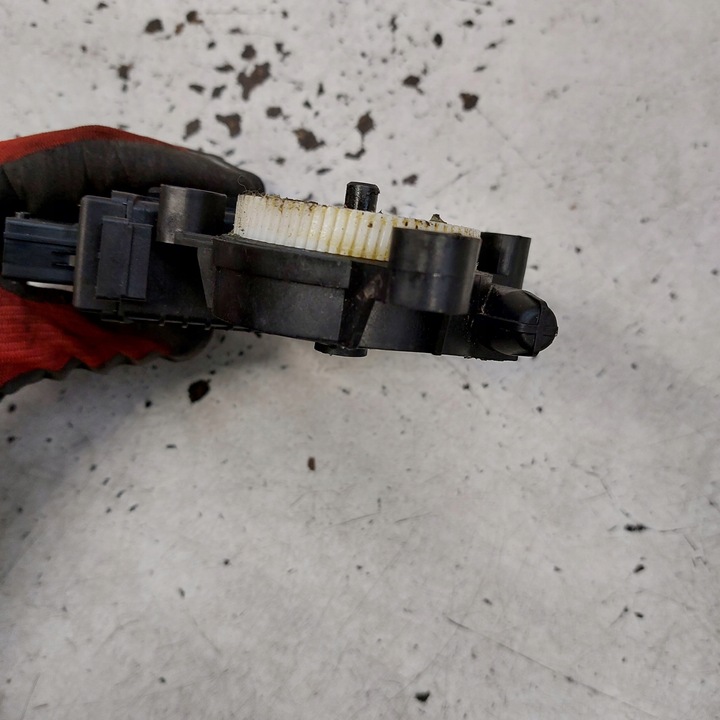 фото №12, Citroen c4 picasso двигунчик скла правий перед 9682495580 400964e