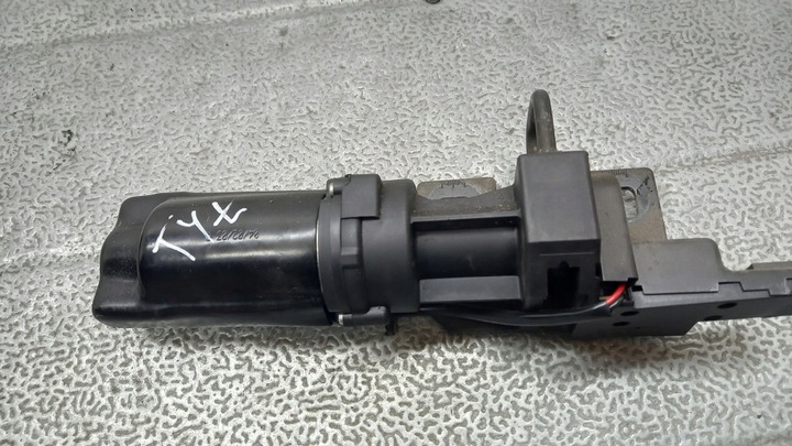 фото №1, Замок кришки renault vel satis i 03r hb 2.0b 4pin