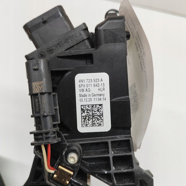 фото №7, Audi q8 2021 педаль газа / ускорения