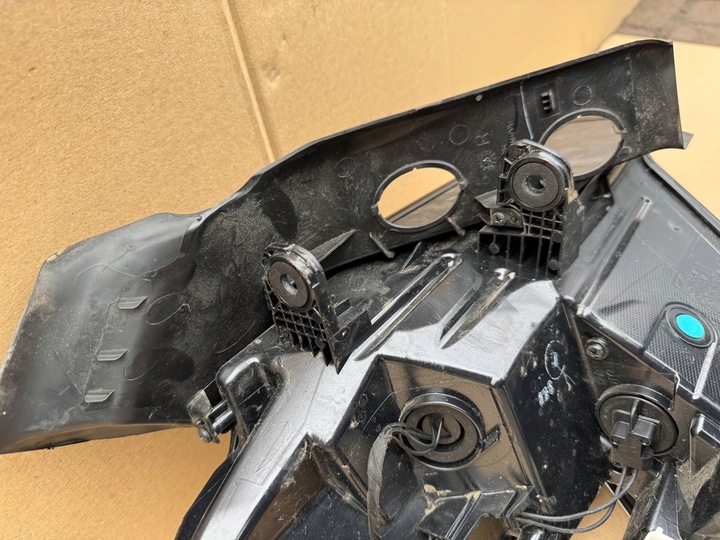 фото №8, Mg 4 mg4 22- лампа права зад задня