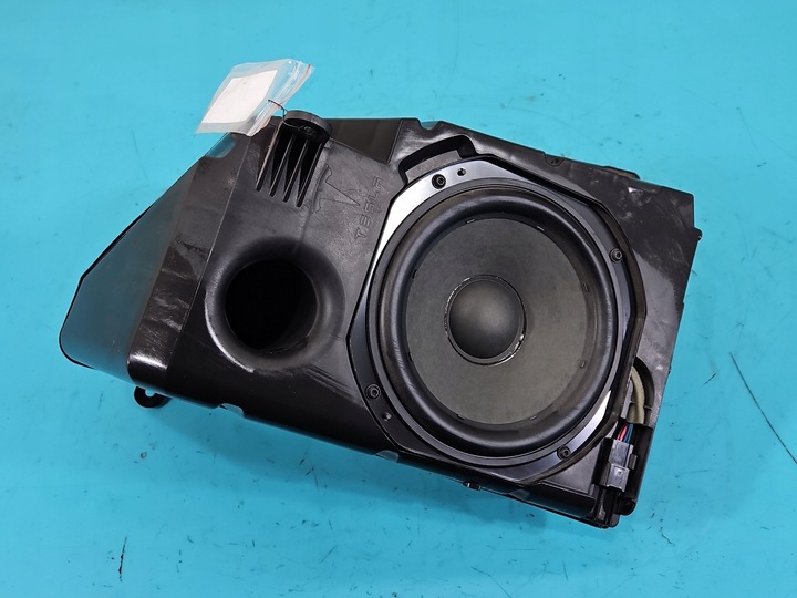 фото №1, Сабвуфер tesla модель 3 20-23