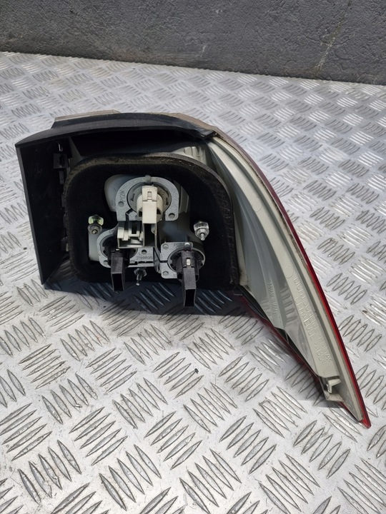 фото №8, Bmw e61 лампа левая левый зад задняя 7165825