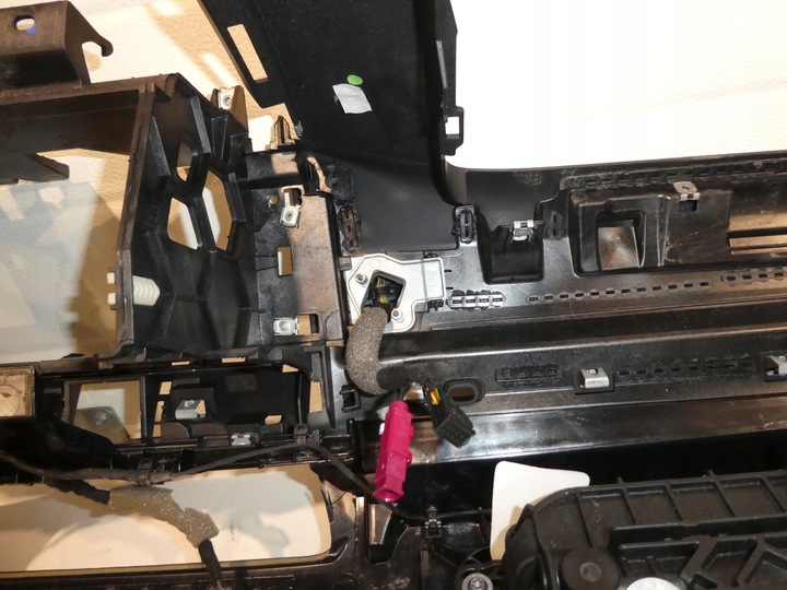 фото №15, Vw passat b7 панель консоль подушка безопасности шторы ремни