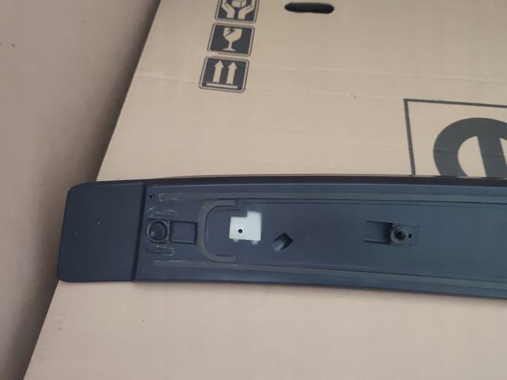 фото №7, Dodge challenger srt задний спойлер камера 2015+