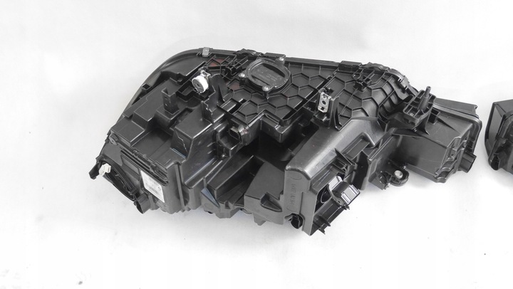 фото №10, Bmw x7 g07 лампа лампи ліва права laser європа справні