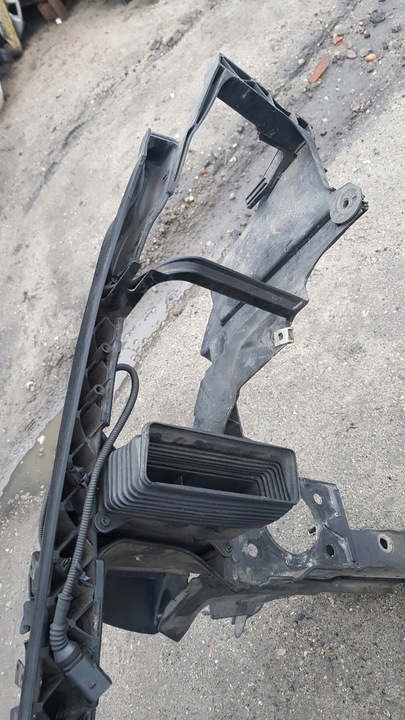 фото №16, Audi a8 d3 pas переднее усилитель лобовое