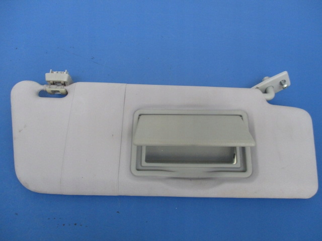 фото №1, Mercedes clk защита солнцезащитная правая+ zatrzas