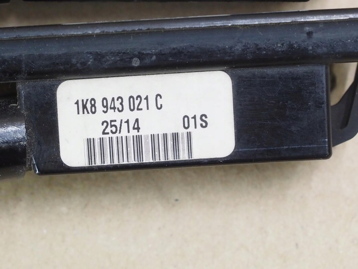 фото №9, 1k8943021c skoda seat audi vw scirocco лампа номерного знака регистрационный led