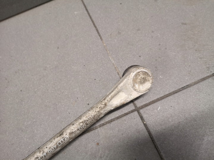 фото №4, Важіль верхній перед audi a8 d2 4d0407507g