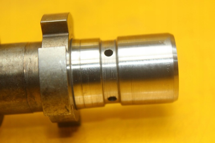 фото №8, Распределительный вал впускной renault megane v gt nissan 1.2 tce h5ff 606914605
