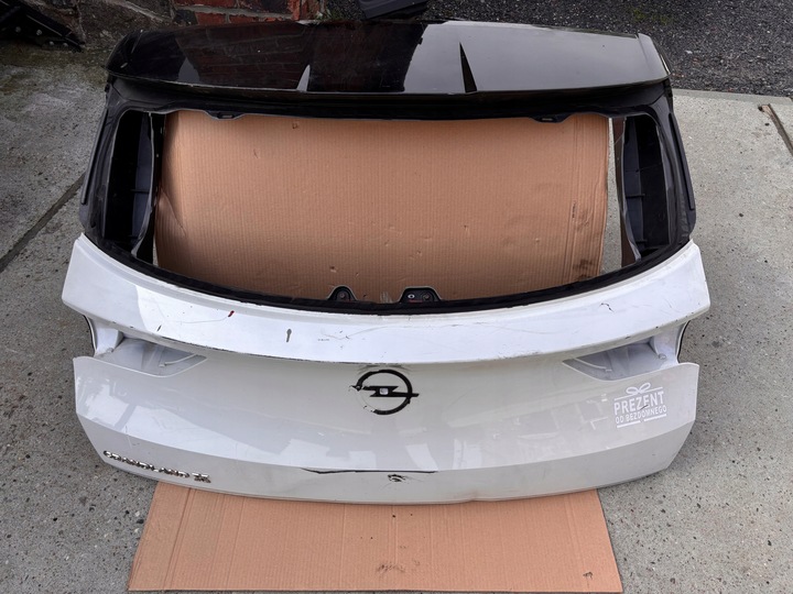 фото №1, Opel granland x кришка багажника yp00018477