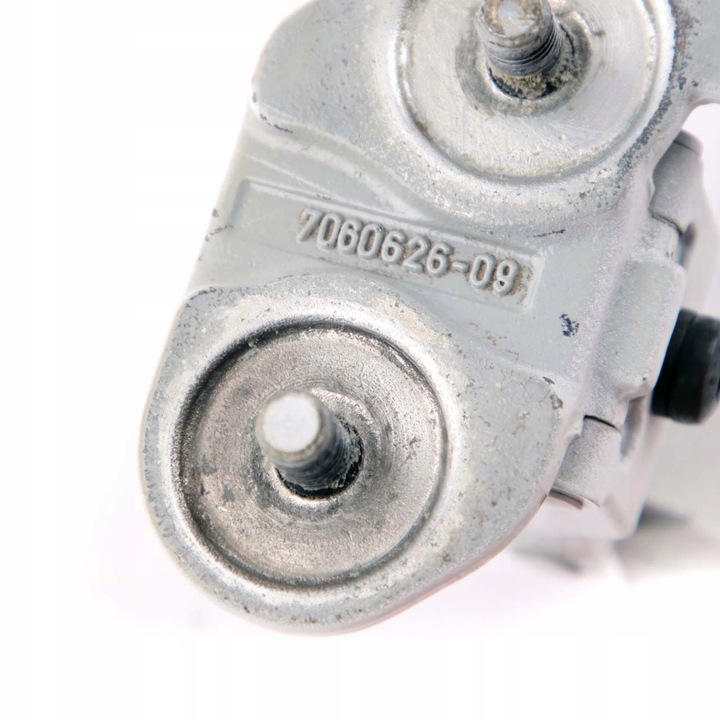 фото №10, Bmw e81 e87 правий петля кришки багажника 7060626