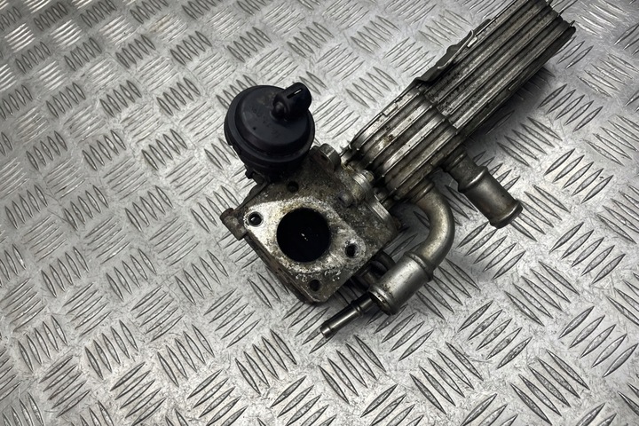 фото №7, Радиаторов egr honda civic viii sedan fd, fa 038131513ad 2007