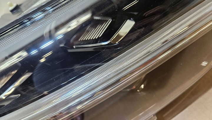 фото №7, Лампа перед передняя правая volvo xc40 31655982