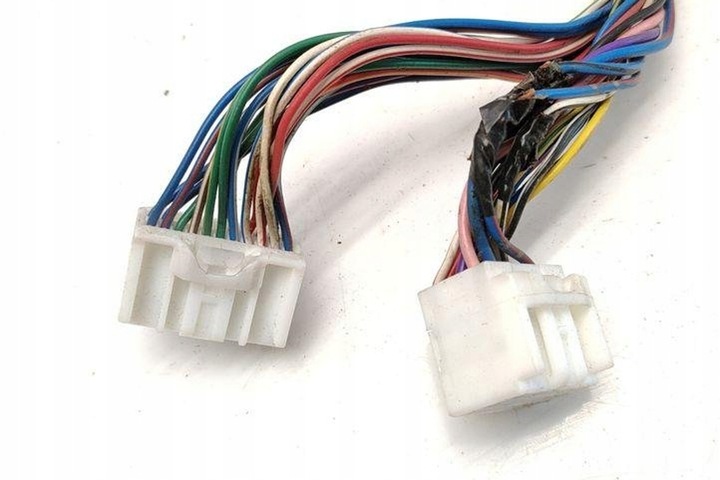 фото №8, Жгут передних левых дверь toyota avensis _t25_ 8215205600 2.0l