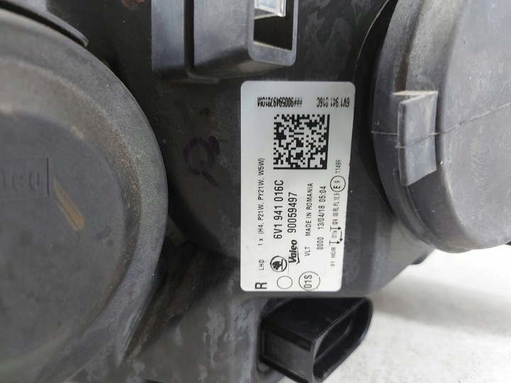 фото №8, Skoda fabia 3 iii 6v1 14-17 правая лампа передняя перед фара