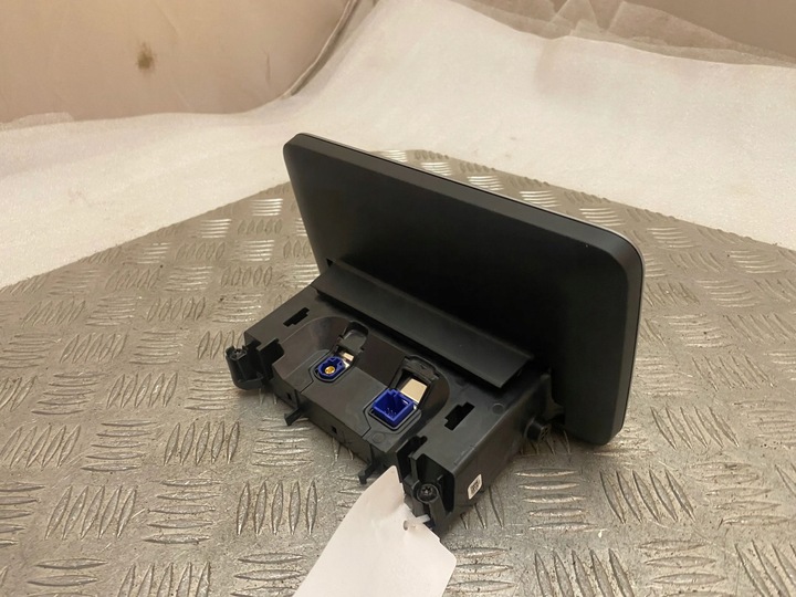 фото №11, Mercedes-benz glc x253 c253 2018 монитор / дисплей / экран