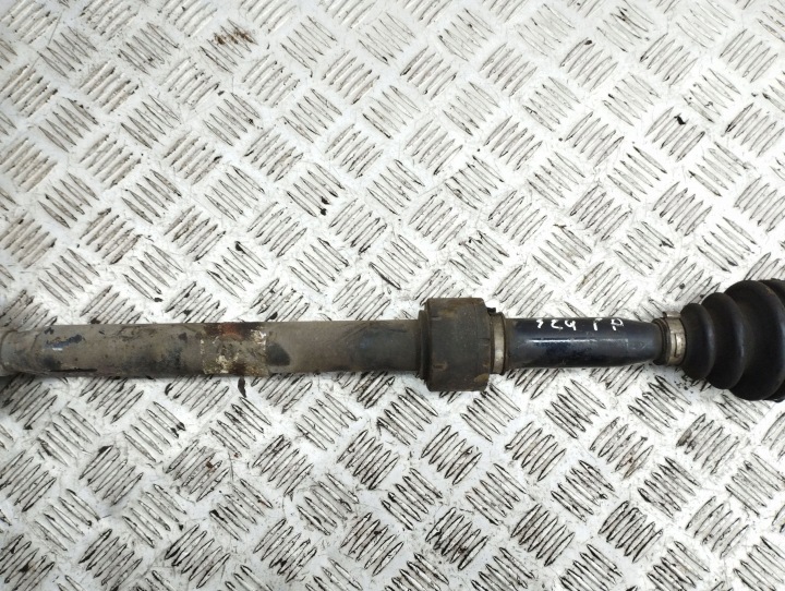 фото №7, Toyota auris e180 2014 полуось передняя