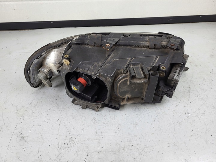 фото №7, Audi s8 d2 a8 4.2 рестайлинг 00r лампа левая ксенон европа