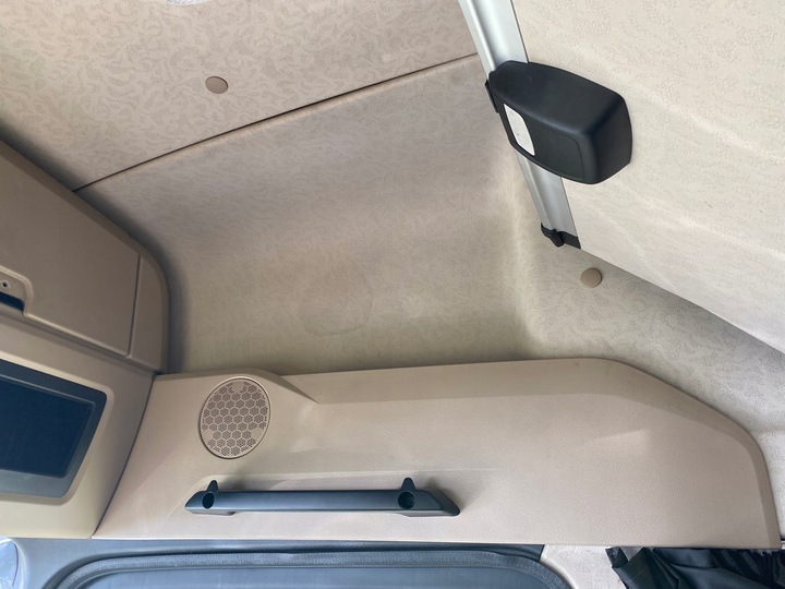 фото №8, Консоль верхня полиця бардачок actros mp4 mercedes