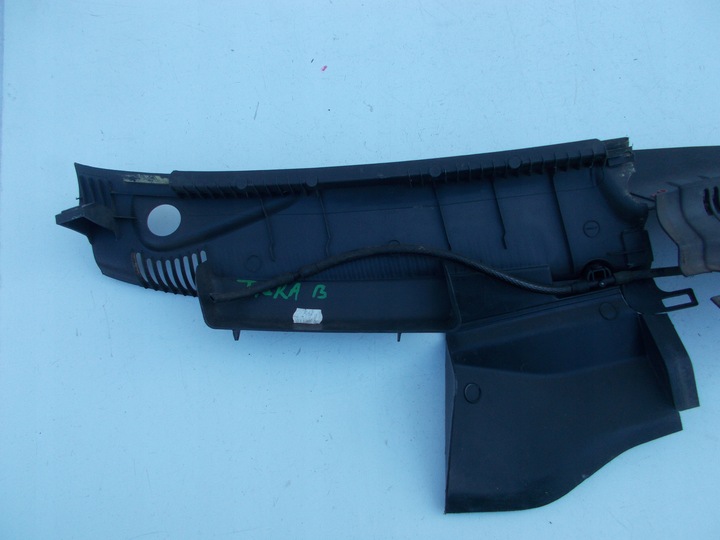 фото №12, Панель под лобовым стеклом пластиковый opel tigra ii b 09116435