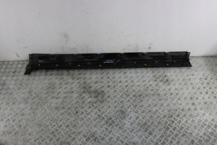 фото №5, Накладка пороговая порог правый maserati levante m161 670040336