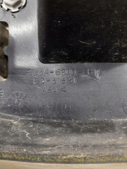 фото №8, Ford f150 fl3z8200aa перед решётка радиатора