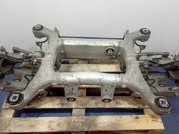 фото №9, Bmw 5 f11 f10 f07 балка тележка подрамник подвешивание зад 6799103