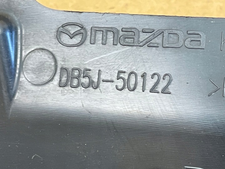 фото №7, Mazda 2 руль воздуха правая