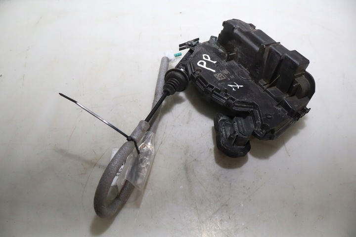 фото №3, Замок правый перед дверь skoda superb iii