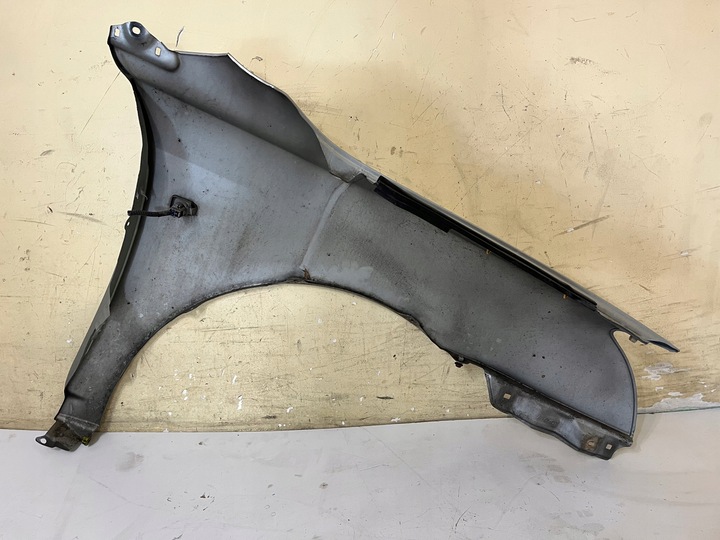 фото №10, Toyota avensis t25 02-06r передній рестайлінг крило перед лівий оригінал