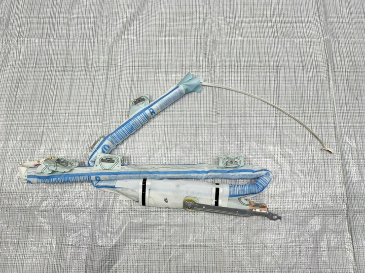 фото №1, Шторка правая alfa romeo stelvio 5252-kurtyna. правая