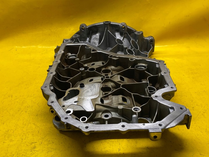 фото №8, Поддон масляная 06l103603j skoda seat vw audi a5 8t a4 b8 1.8 tfsi cje