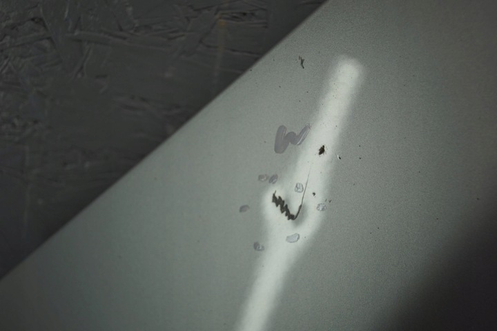 фото №14, Renault megane iii рестайлинг капот крышка двигателя m763