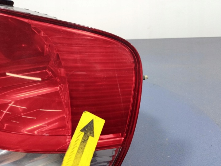 фото №9, Vw fox ii 5z 03- фара зад правая 5z0945096