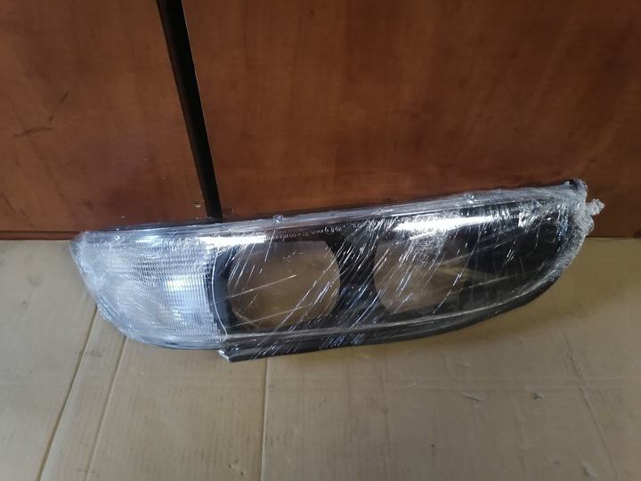 фото №1, Плафон лампа фара bmw e39 перед