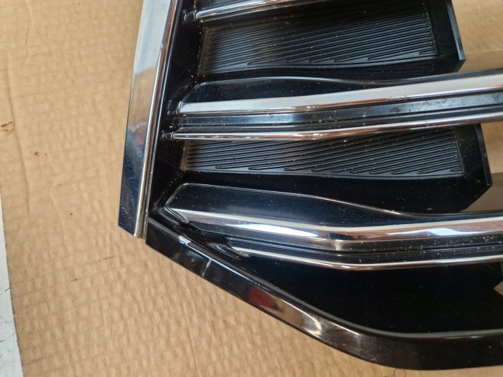 фото №5, Ssangyong rodius туризмо решётка решётка 79411-21600