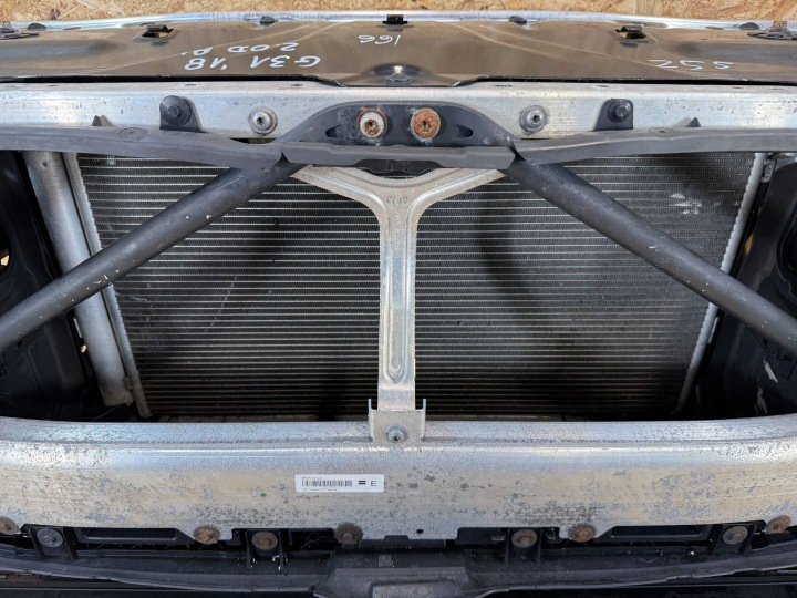 фото №5, Передняя панель усилитель балка радиатор bmw 5 g30 g31 2.0d автомат