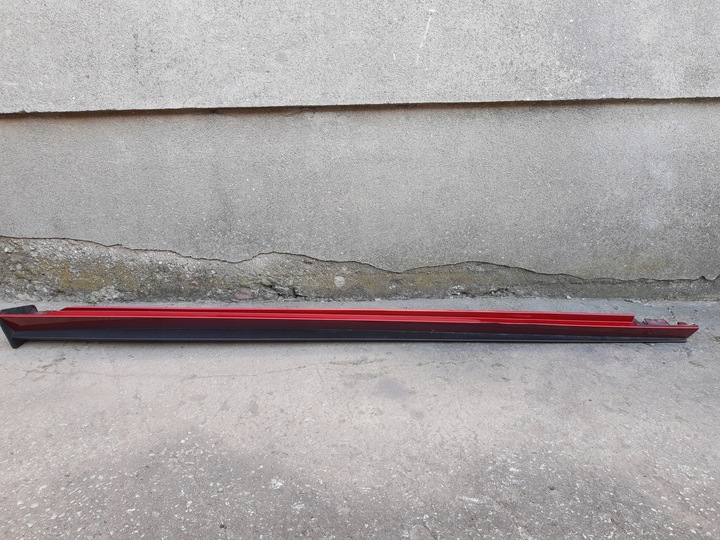 фото №1, Mazda 3 bp 2018+ планка пороговая правая