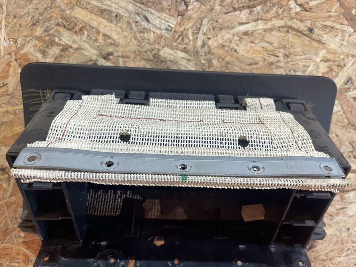 фото №11, Volkswagen polo iii 6n 6n2 6nf 1999 перед сторона права повітряна подушка